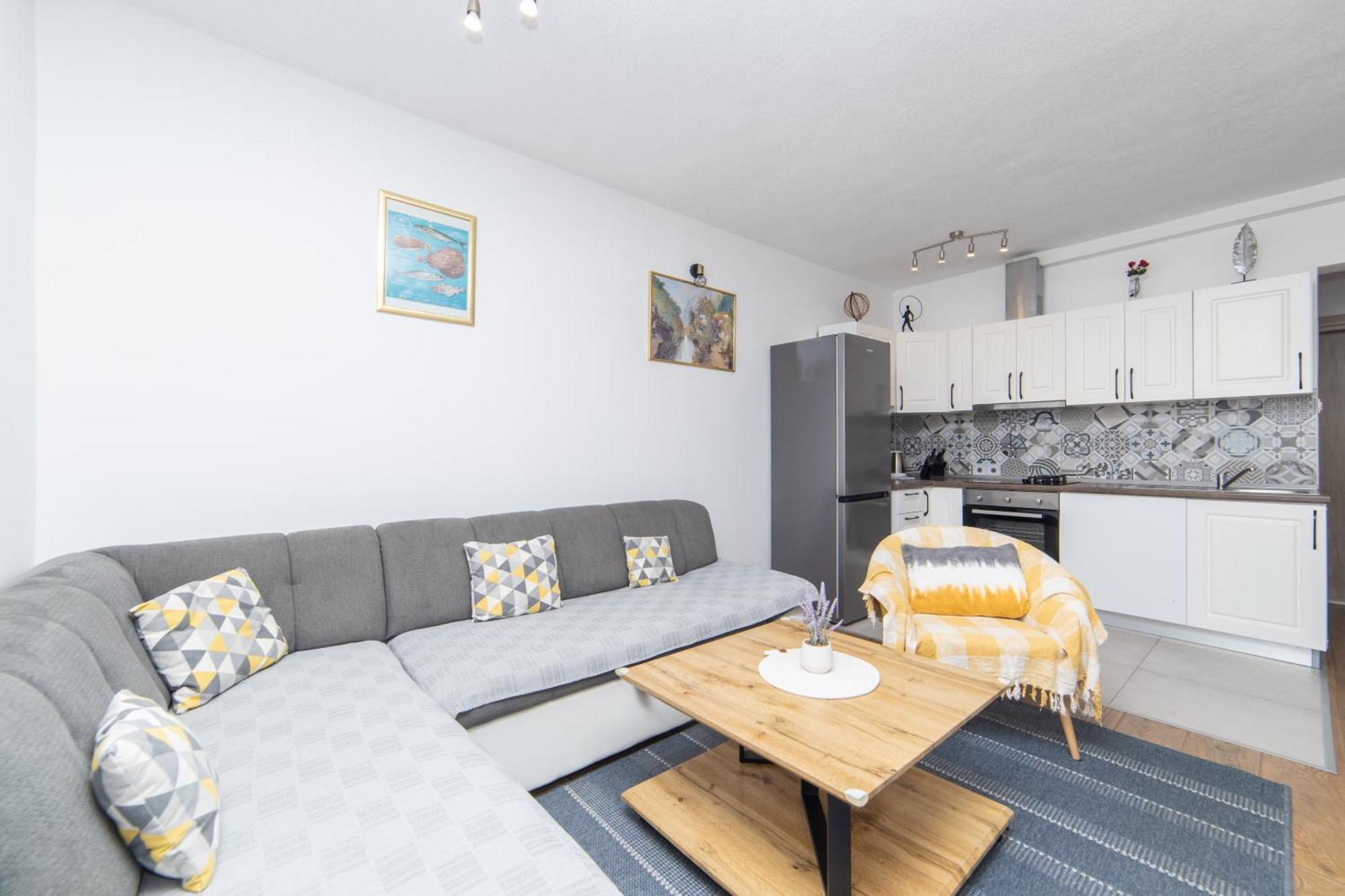 Apartments Ferdo Živogošće Eksteriør bilde