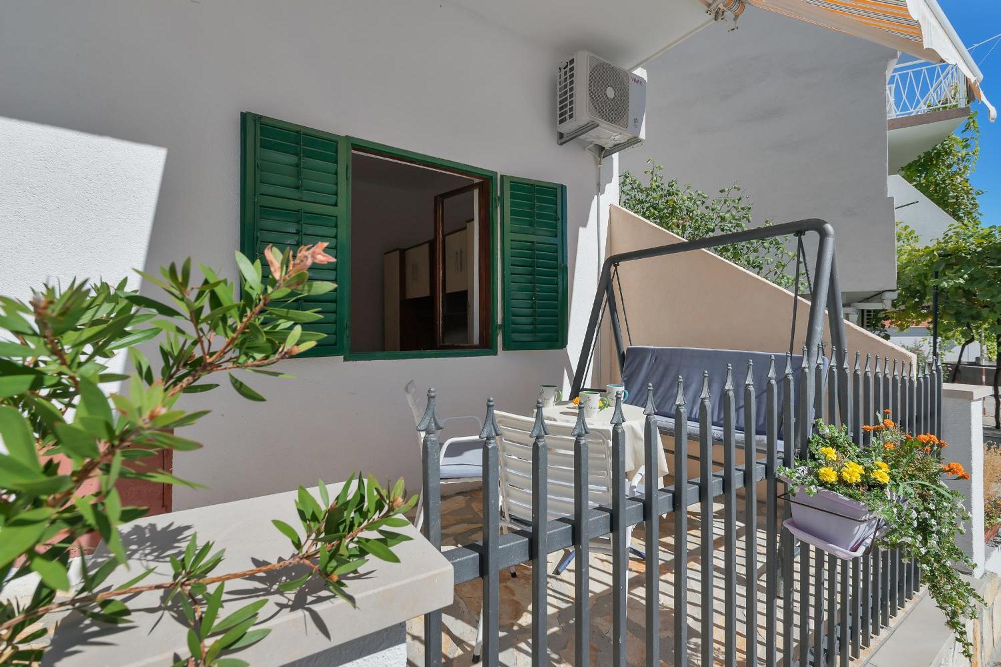 Apartments Ferdo Živogošće Rom bilde