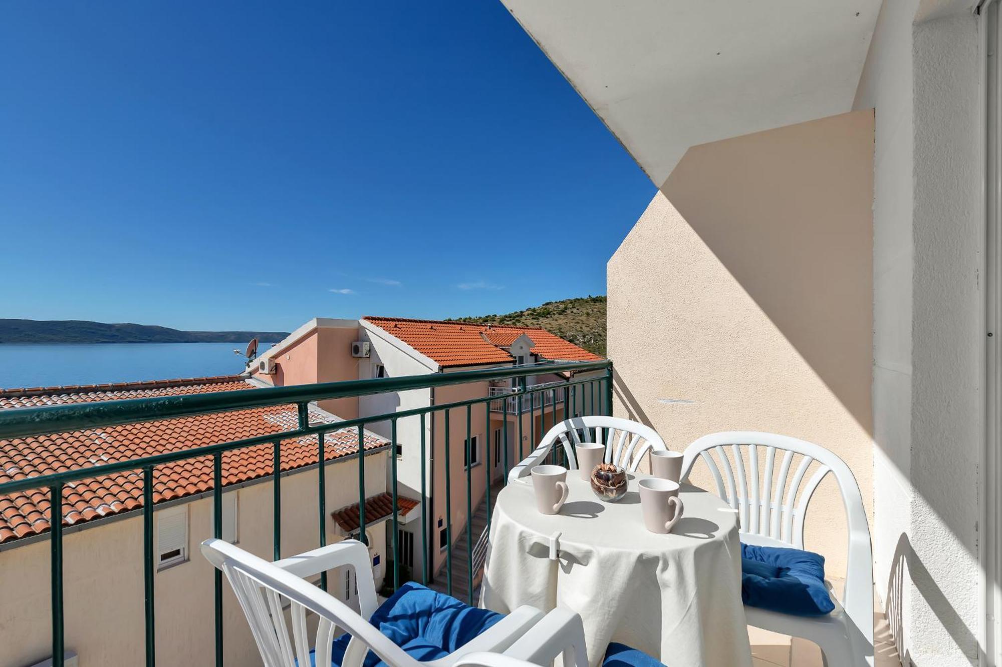 Apartments Ferdo Živogošće Rom bilde