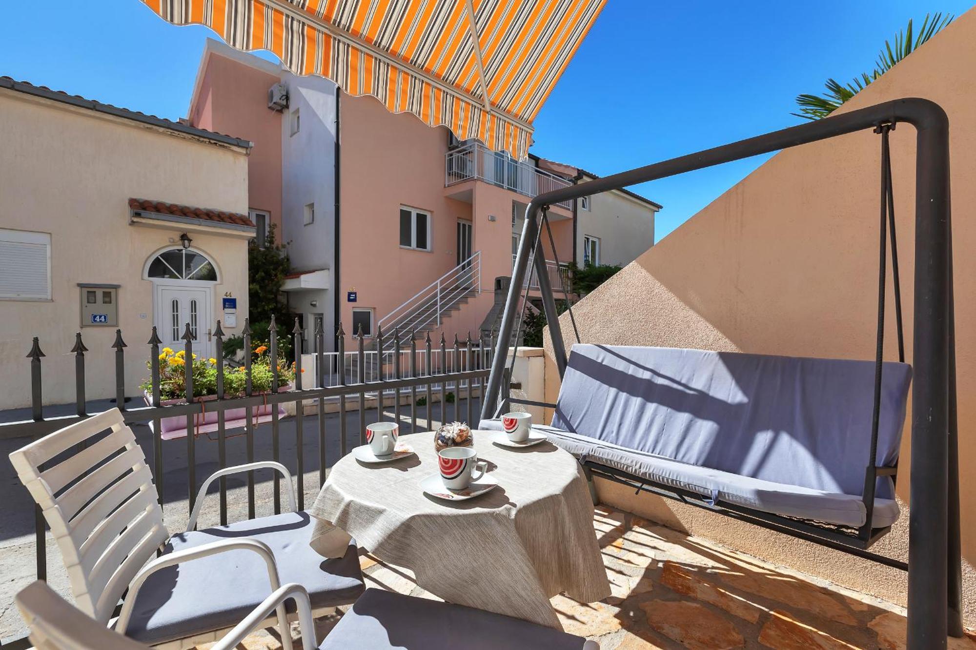 Apartments Ferdo Živogošće Rom bilde