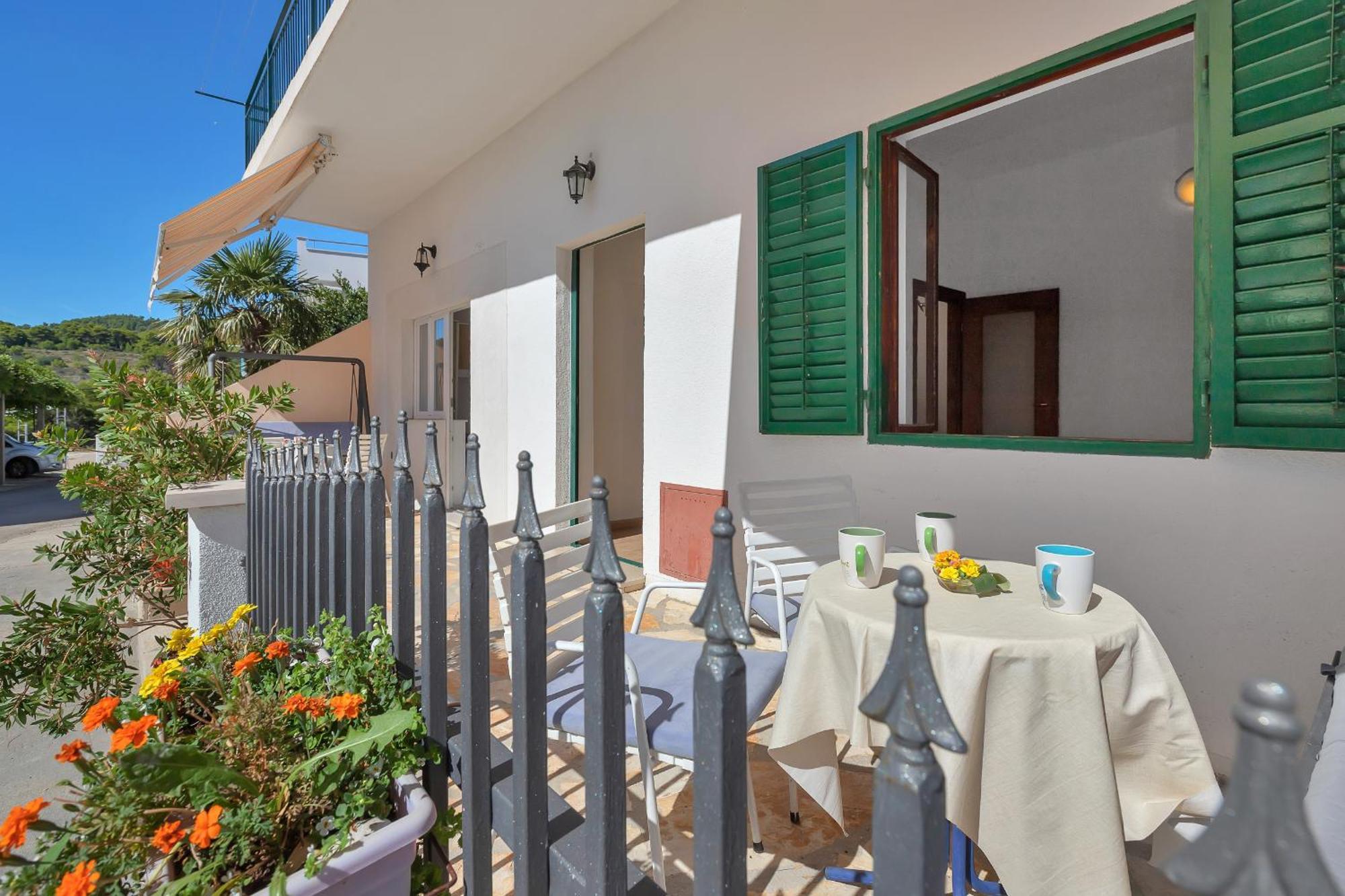 Apartments Ferdo Živogošće Rom bilde